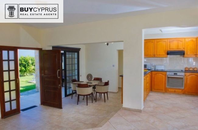 Image No.9-2 Bed Villa for sale