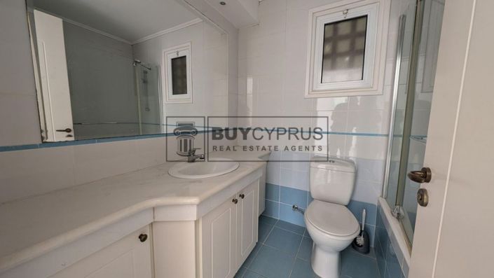 Image No.18-3 Bed Villa for sale