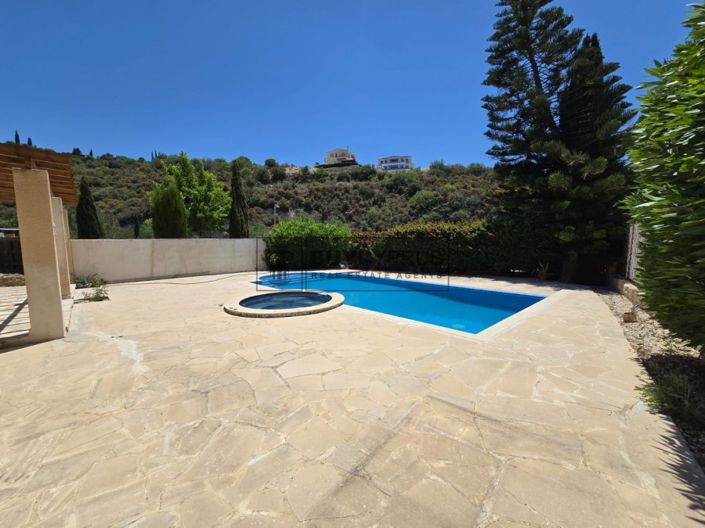 Image No.3-3 Bed Villa for sale