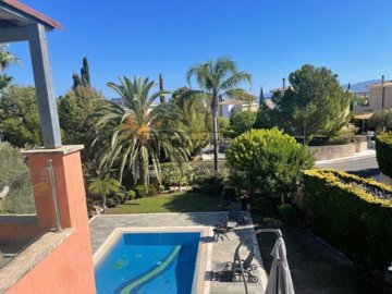 Detached Villa For Sale  in  Latchi