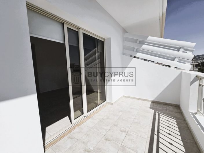 Image No.23-3 Bed Townhouse for sale