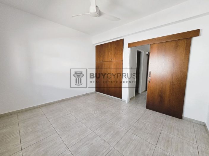 Image No.39-3 Bed Townhouse for sale