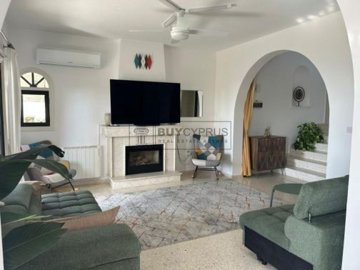 Detached Villa For Sale  in  Kamares - Tala