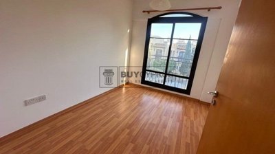 Town House For Sale  in  Yermasoyia