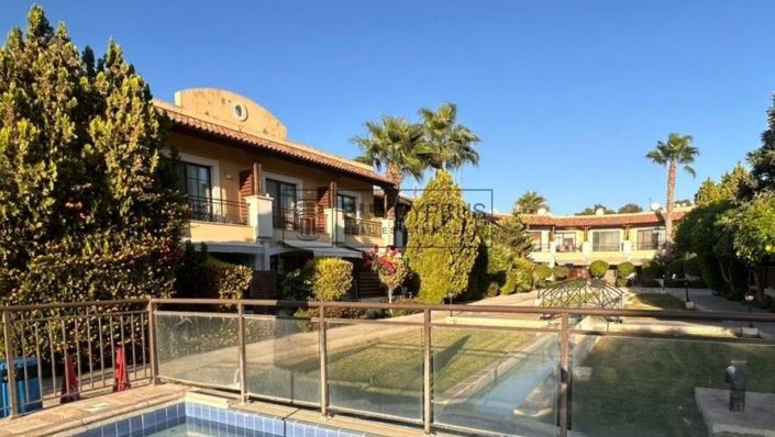 Image No.16-2 Bed Townhouse for sale