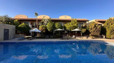 Town House For Sale  in  Yermasoyia