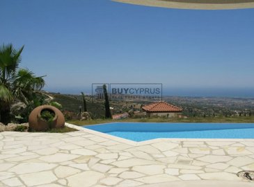 Detached Villa For Sale  in  Tsada