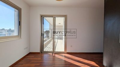 Apartment For Sale  in  Ypsonas