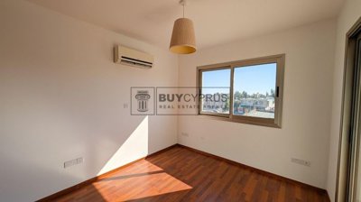 Apartment For Sale  in  Ypsonas