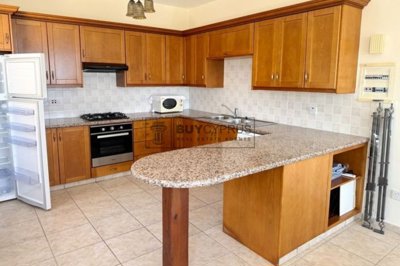 Detached Villa For Sale  in  Neo Chorio