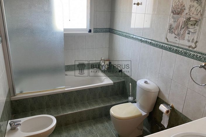 Image No.10-4 Bed Villa for sale