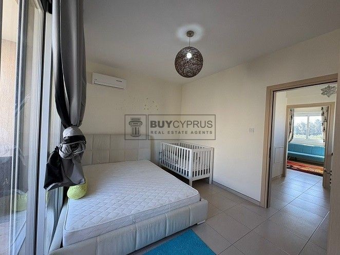 Image No.11-3 Bed Townhouse for sale