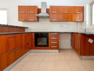 Apartment For Sale  in  Chlorakas