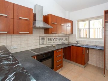 Apartment For Sale  in  Chlorakas