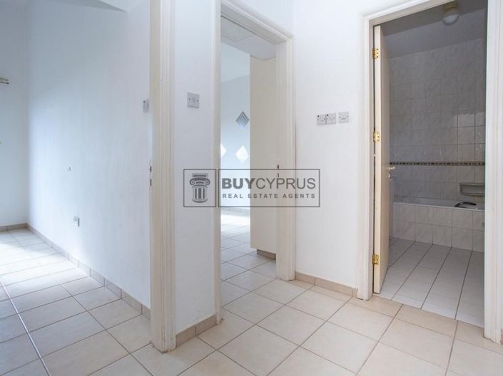 Image No.7-2 Bed Villa for sale