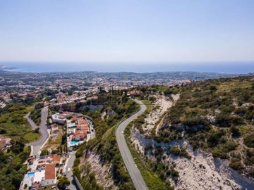 Residential Land  For Sale  in  Peyia