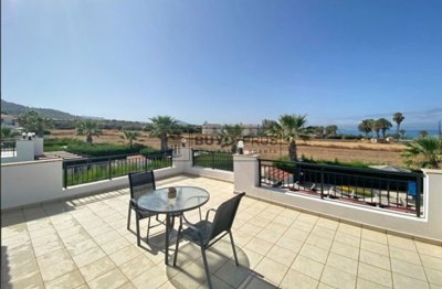 Detached Villa For Sale  in  Argaka