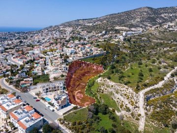 Residential Land  For Sale  in  Peyia
