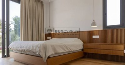 Detached Villa For Sale  in  Yeroskipou