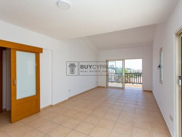 Apartment For Sale  in  Chlorakas