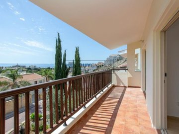 Apartment For Sale  in  Chlorakas