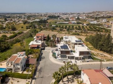 Detached Villa For Sale  in  Koloni