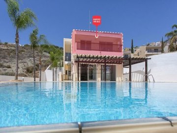 2 Bed Apartment for sale