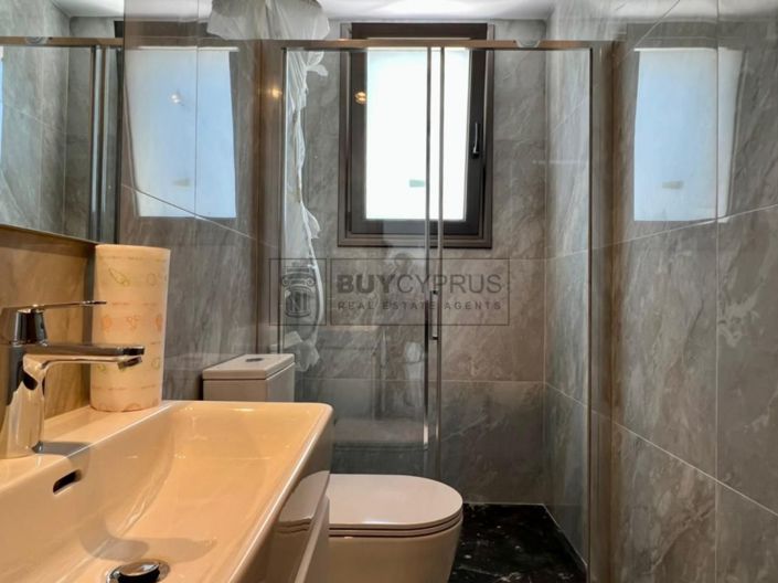 Image No.23-2 Bed Villa for sale