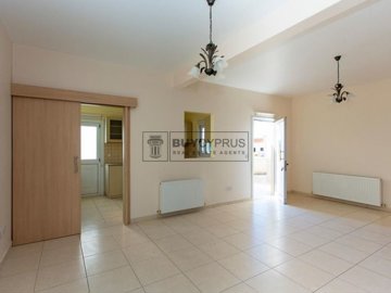 Bungalow For Sale  in  Polemi