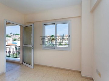 Apartment For Sale  in  Chlorakas