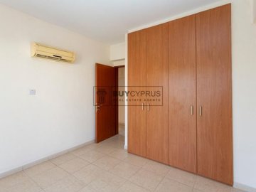 Apartment For Sale  in  Chlorakas
