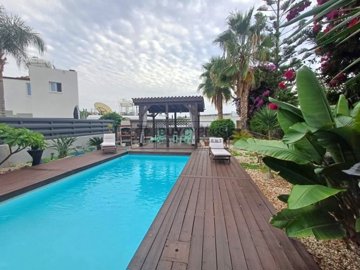 Detached Villa For Sale  in  Konia