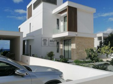 Detached Villa For Sale  in  Kissonerga