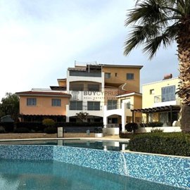 2 Bed Apartment for sale