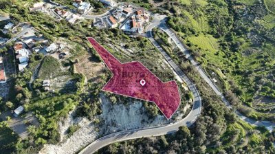 Residential Land  For Sale  in  Panagia