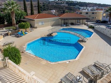 Apartment For Sale  in  Peyia