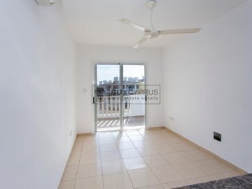 Apartment For Sale  in  Peyia