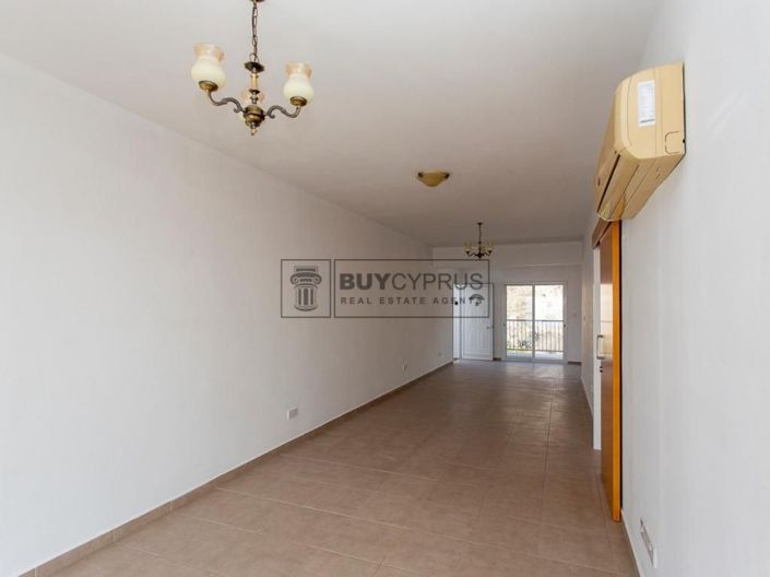 Image No.4-Appartement de 2 chambres à vendre à Peyia