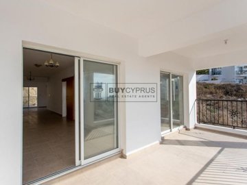 Apartment For Sale  in  Peyia