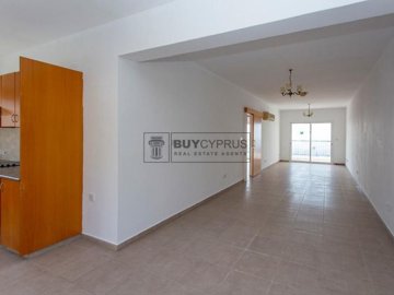 Apartment For Sale  in  Peyia