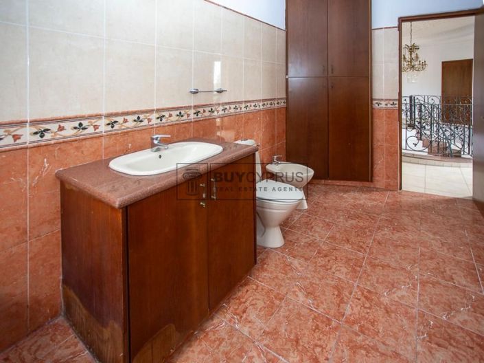 Image No.18-4 Bed Villa for sale