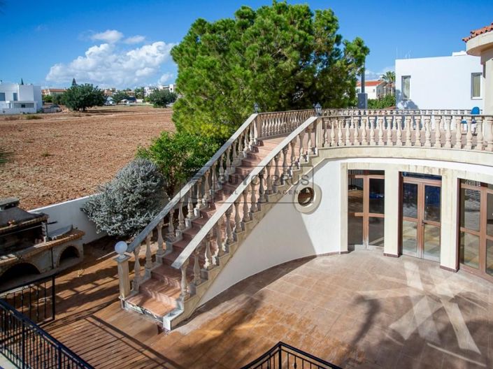 Image No.25-4 Bed Villa for sale