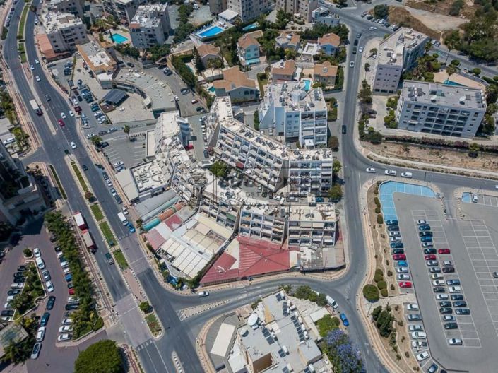 Image No.2-9 Bed Apartment for sale