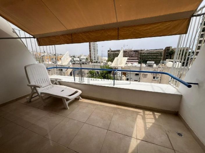 Image No.26-9 Bed Apartment for sale