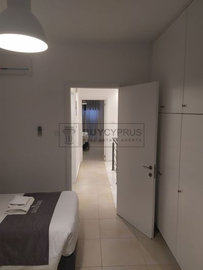 Image No.16-2 Bed Townhouse for sale