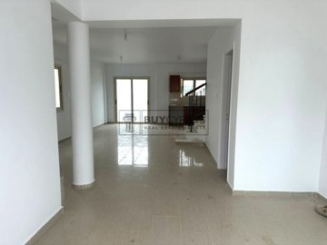 Detached Villa For Sale  in  Emba