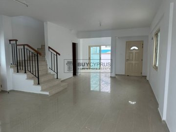 Detached Villa For Sale  in  Emba