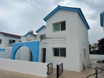 Detached Villa For Sale  in  Emba