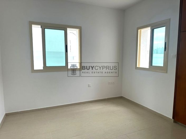 Image No.22-3 Bed Villa for sale