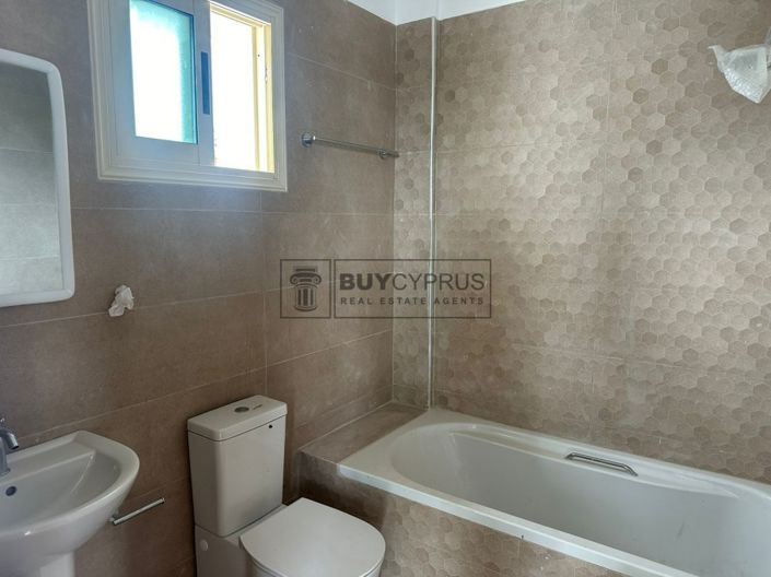 Image No.27-3 Bed Villa for sale